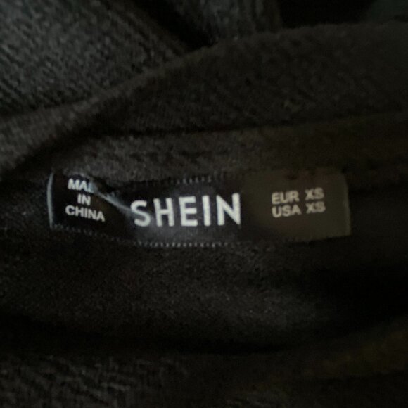 Cut-Out Bell Ruffle Sleeve Top Size XS Black Witchy Whimsigoth Witchy Goth - Picture 9 of 12